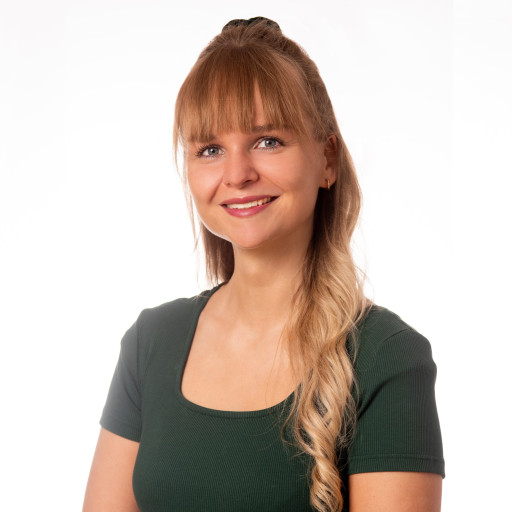 hohenwarter-nina.jpg